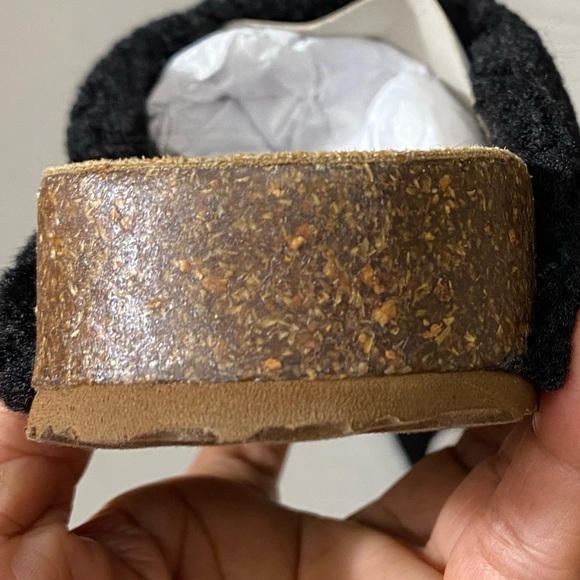 NWT Steve Madden Women’s Black Slip-On, Sherpa Mule, VESA ARCH Size 5. - Picture 8 of 11